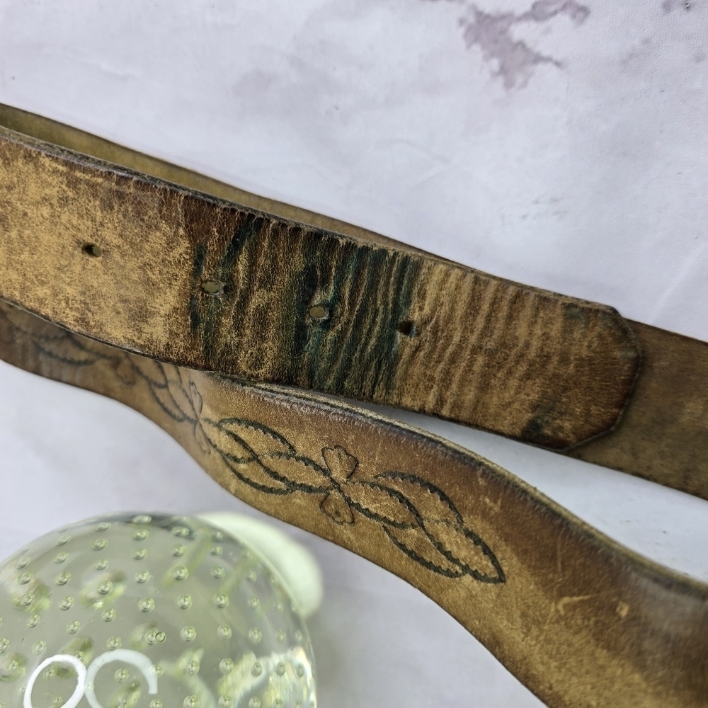 Vintage Leather Belt Western Stud Engraved Tooled Brass 34 35 36 37 Womens - Picture 3 of 10